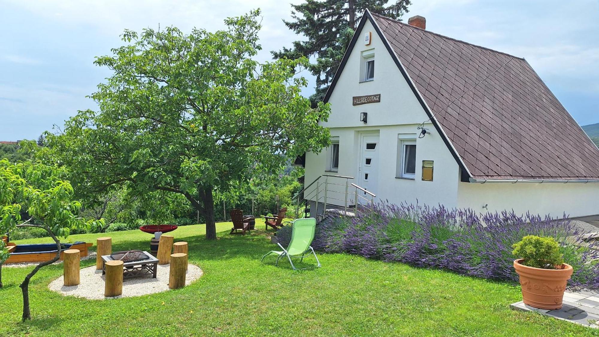 Hillside Cottage Pécs Exterior foto